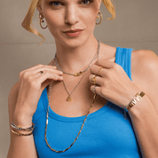 Ohrringe Creole Spikes 35 Gold von COEUR DE LION – am Modell getragen