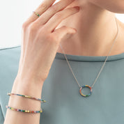 Eternal Love Armreif silber-multicolor von COEUR DE LION – am Modell getragen