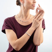 Eternal Love Armreif silber-kristall von COEUR DE LION – am Modell getragen