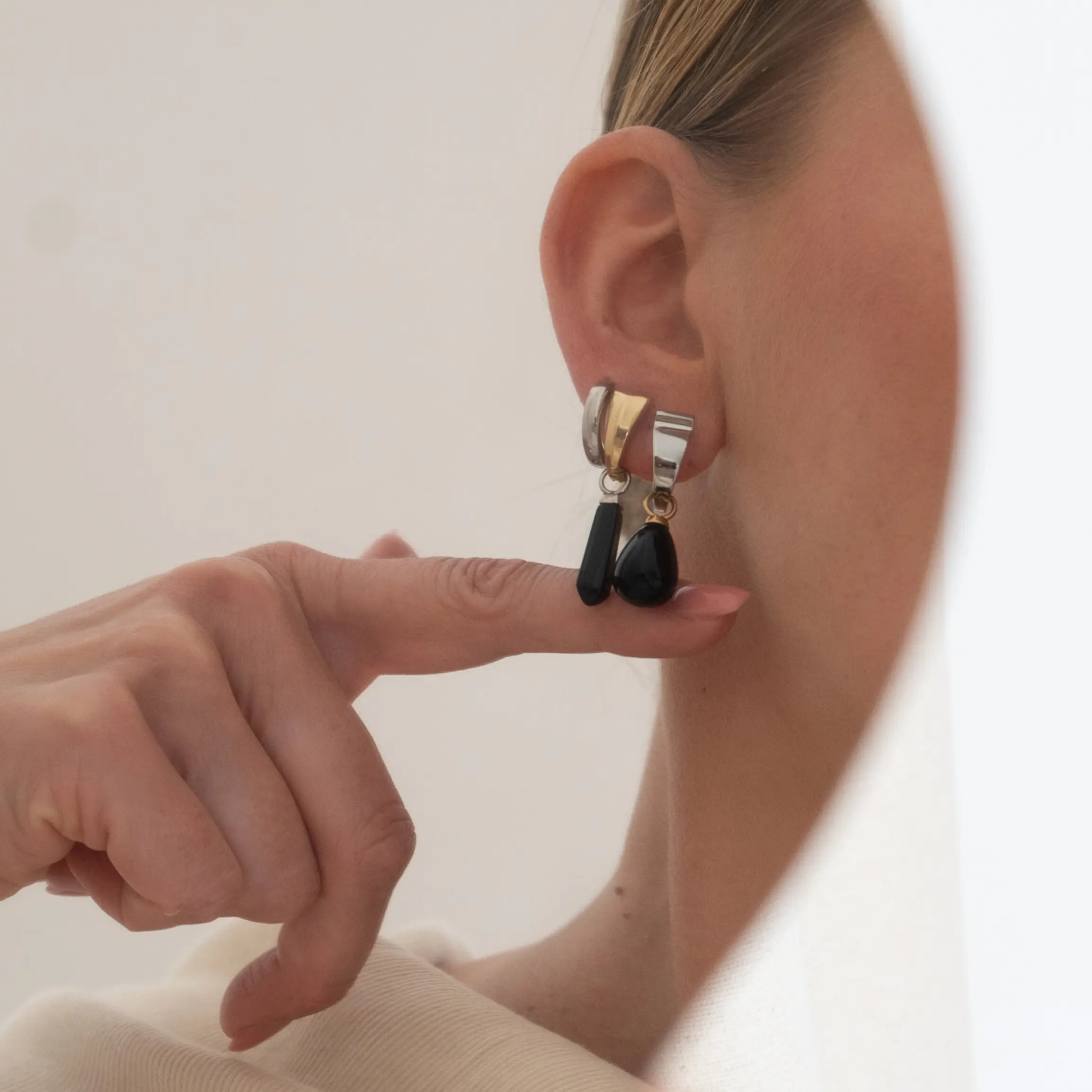 EAR ME UP Creole Contour Silber von COEUR DE LION – Tragevariante