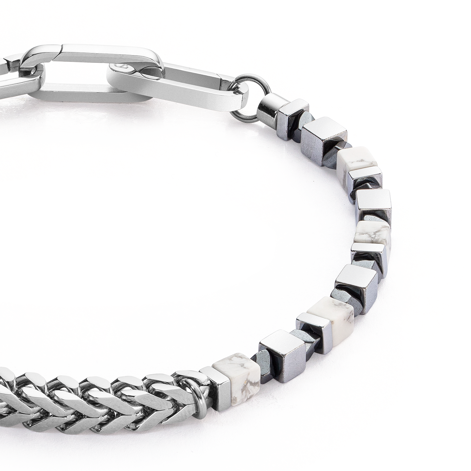 Armband Precious Cubes & Chain weiß-silber von COEUR DE LION – Detailaufnahme