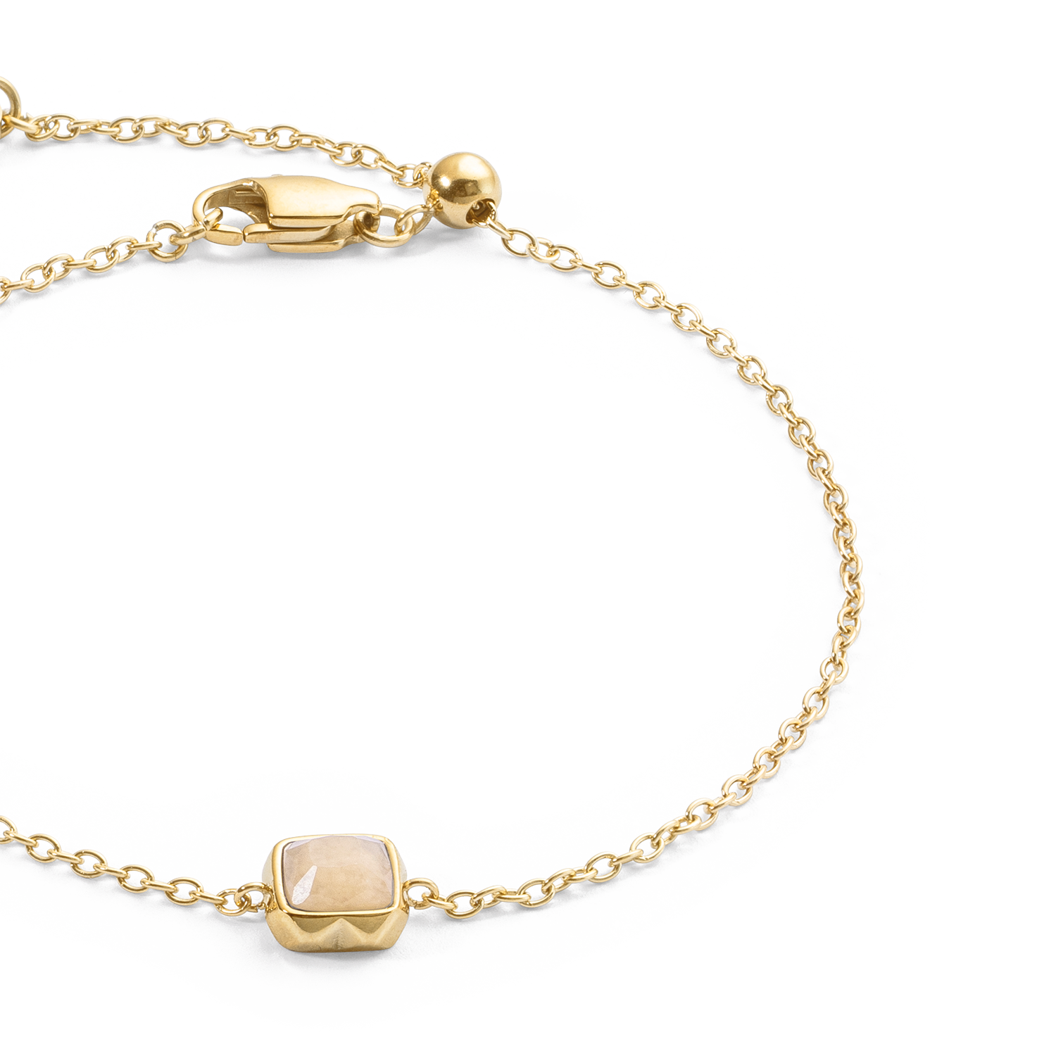 Birthstone Juni Armband Crème Jade Gold von COEUR DE LION – Detailaufnahme