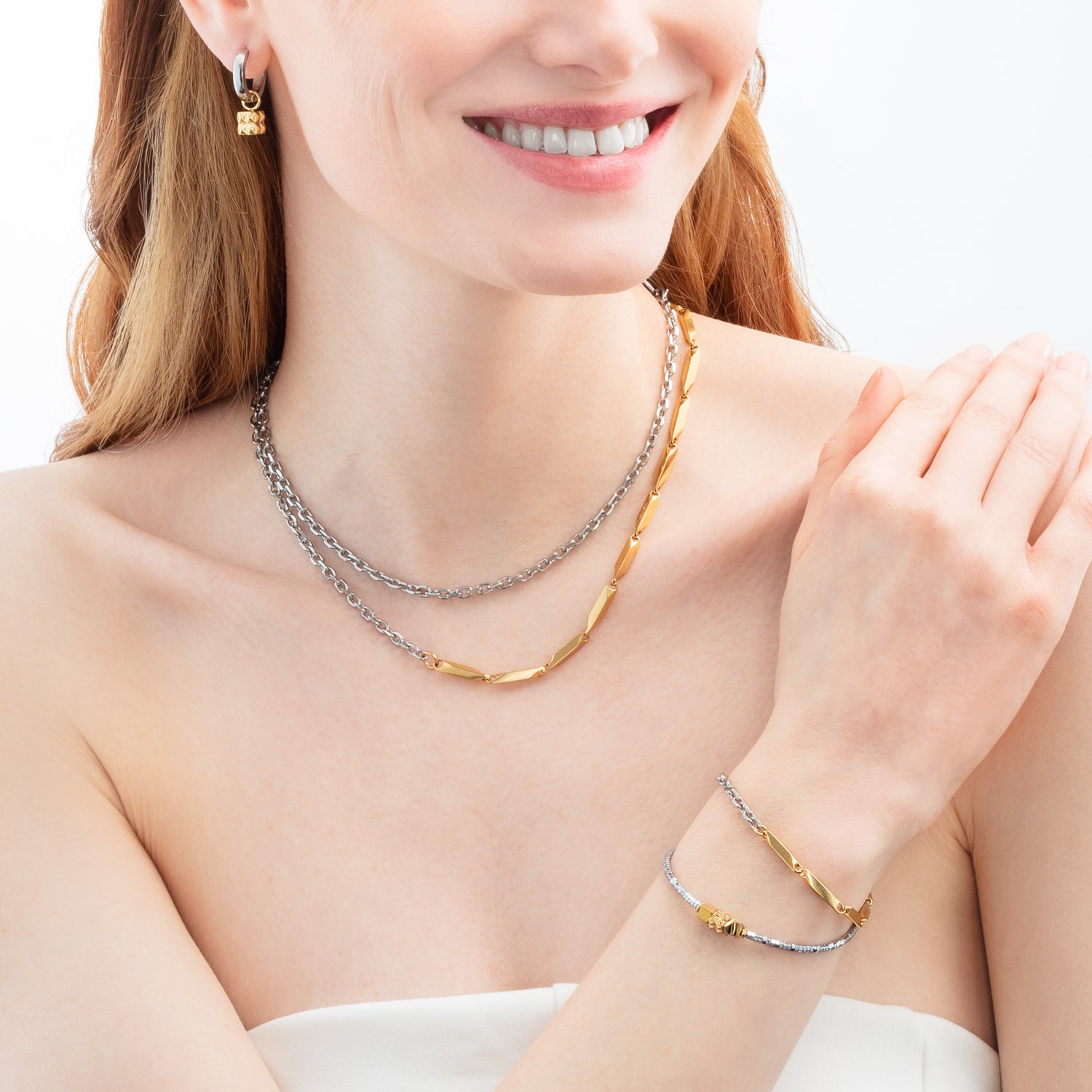 Armband Cube Trio Facets gold-silber von COEUR DE LION – am Modell getragen