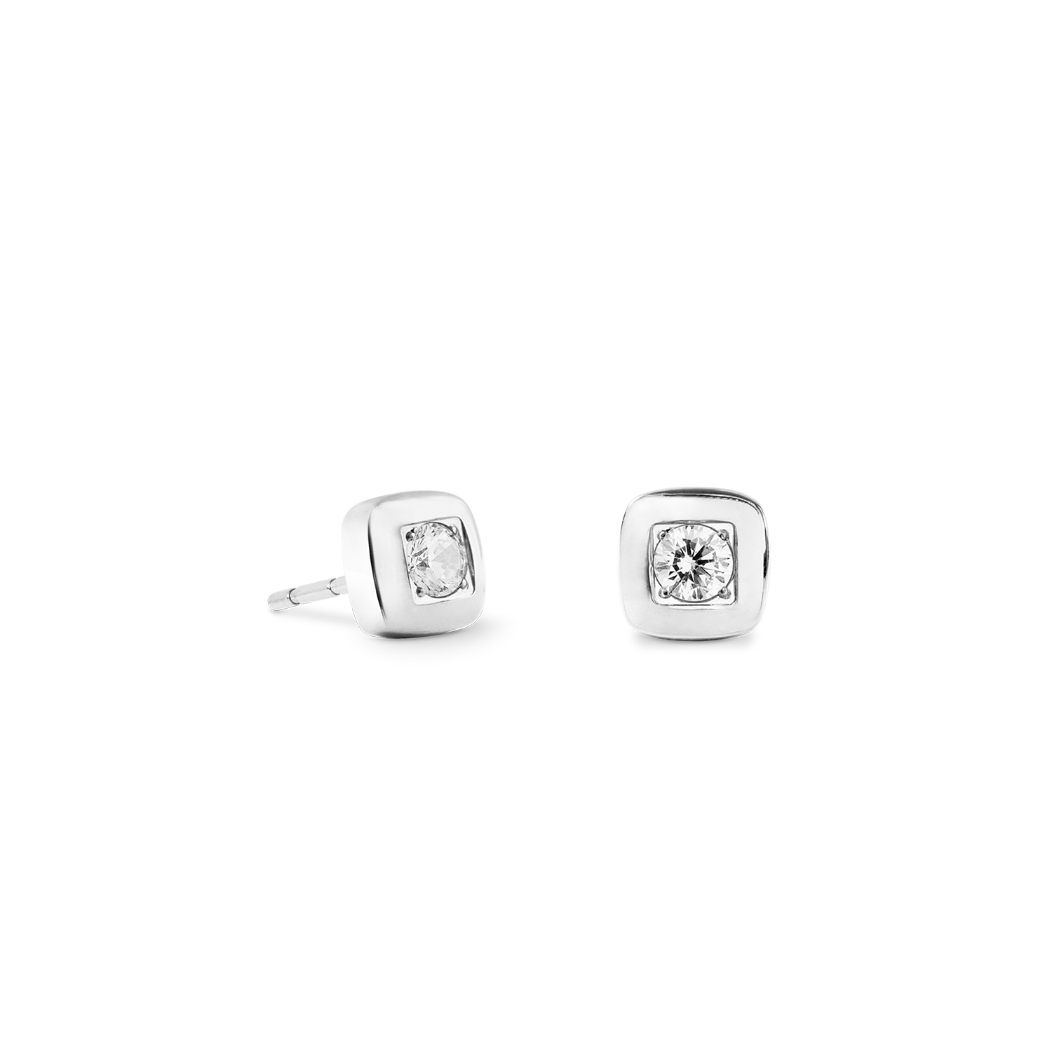Ohrstecker Small Soft Cube Glow silber von COEUR DE LION – Detailaufnahme