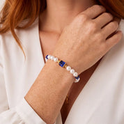COEUR DE LION Cocktail Pearls Armband Sapphire – am Model