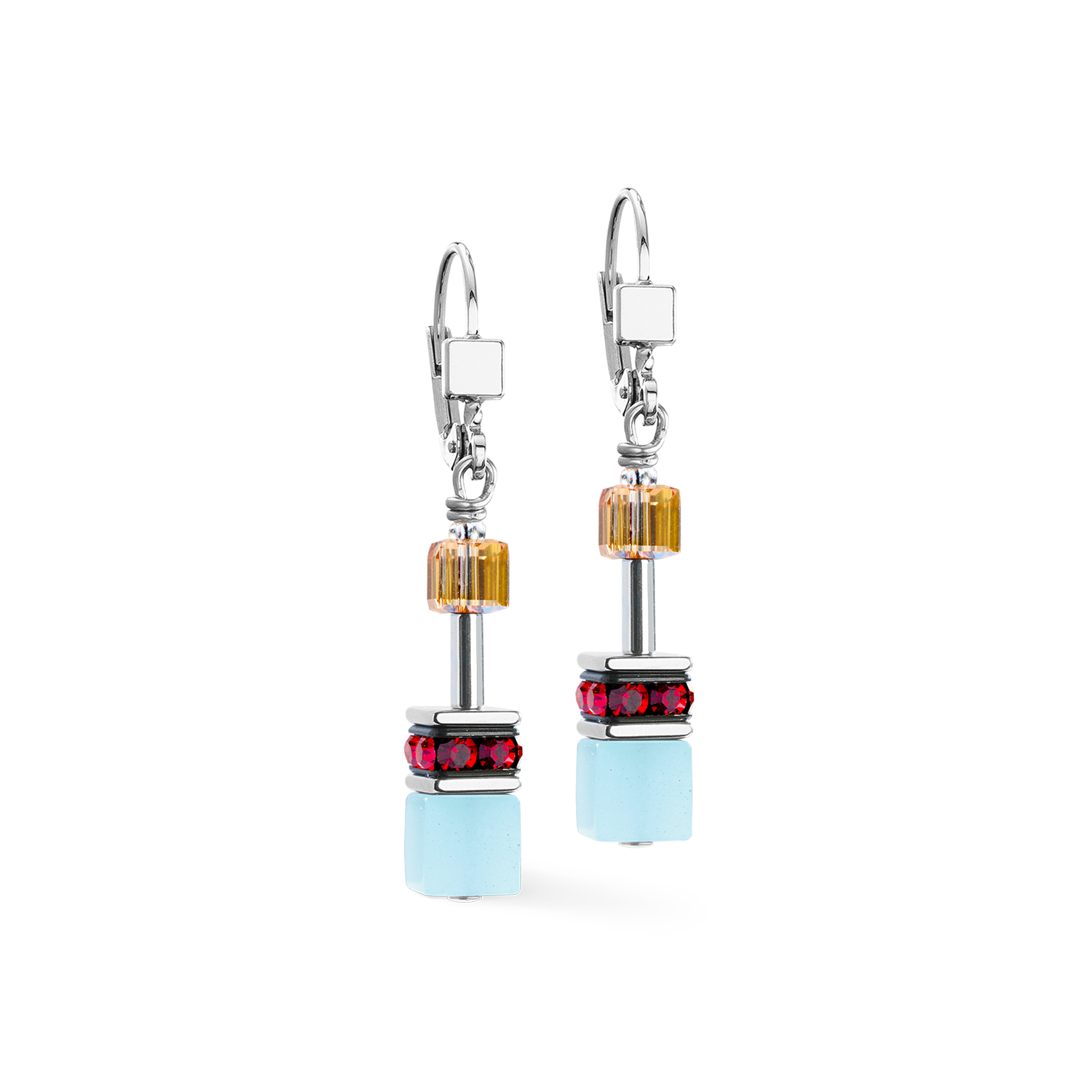 GeoCUBE® Iconic Ohrringe Love Energy silber von COEUR DE LION – Detailaufnahme