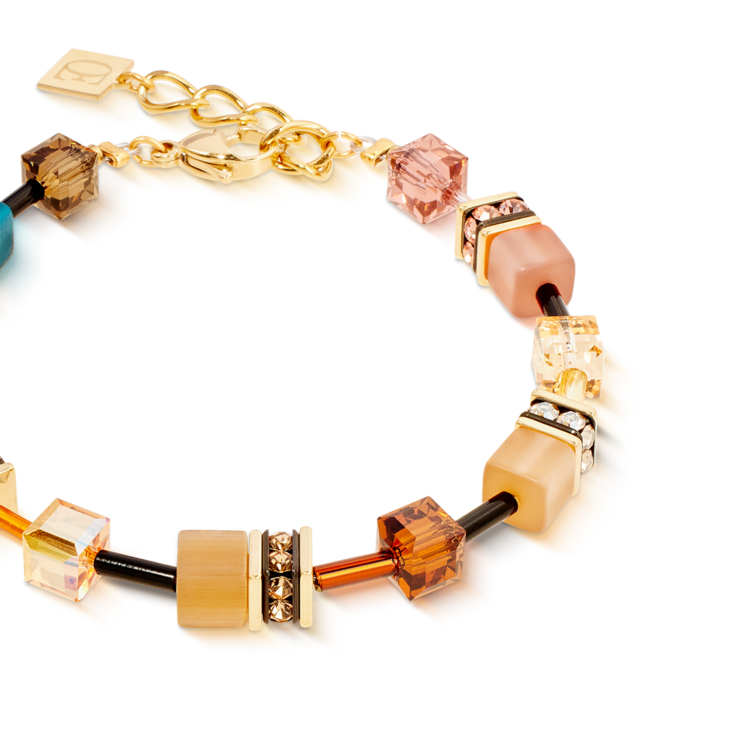 GeoCUBE® Iconic Armband Earth Mirage gold von COEUR DE LION – Detailaufnahme