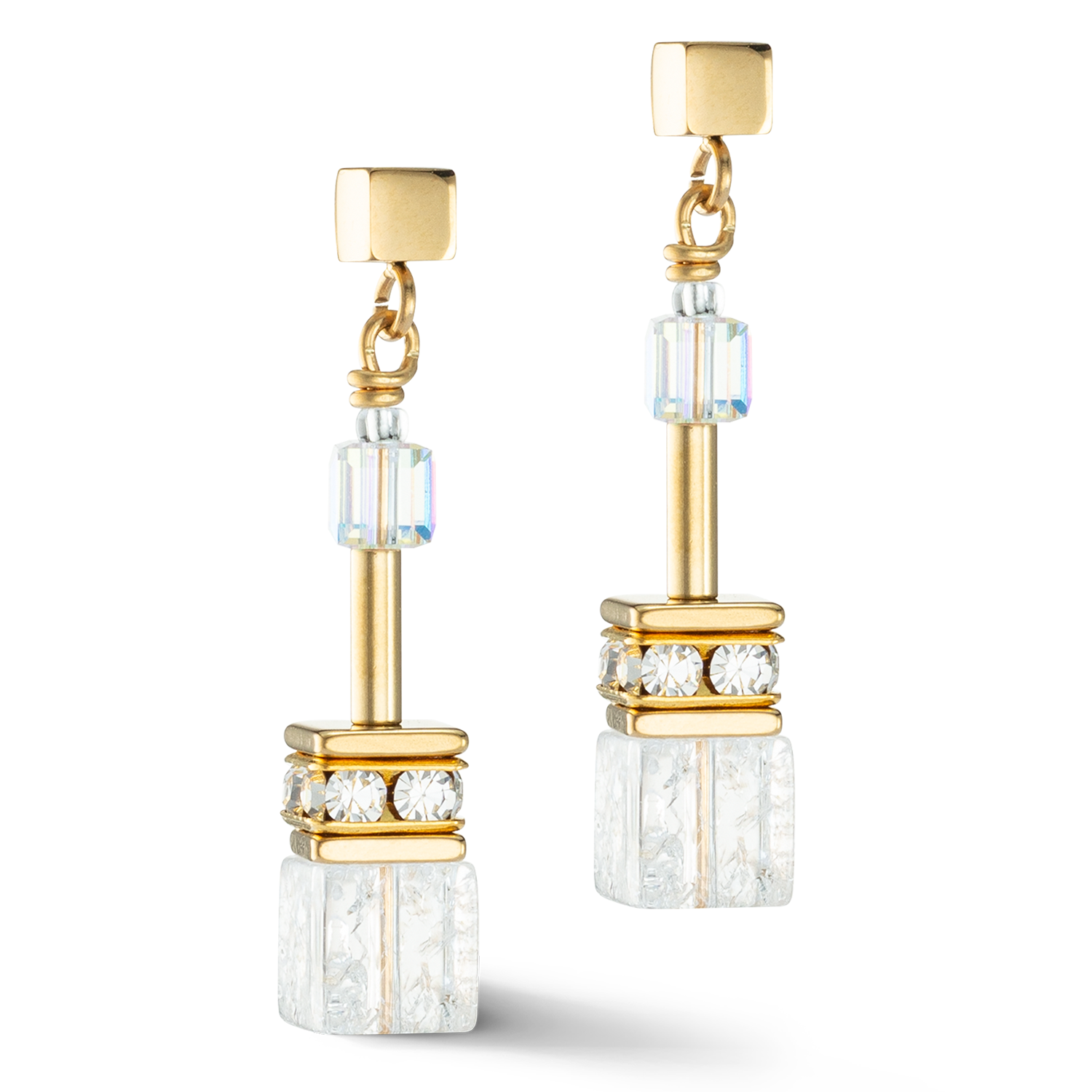 GeoCUBE® Iconic Nature Ohrringe gold-weiß von COEUR DE LION – Detailaufnahme