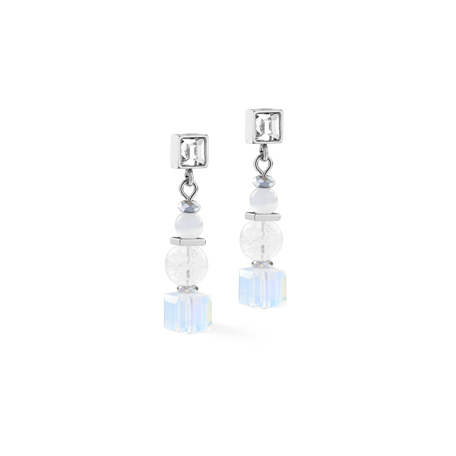 Ohrringe Cube Nexus silber-weiß von COEUR DE LION – Detailaufnahme