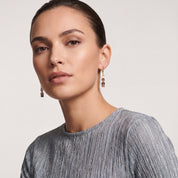 COEUR DE LION GeoCUBE® Precious Grace Ohrringe Rose Smoke – am Model