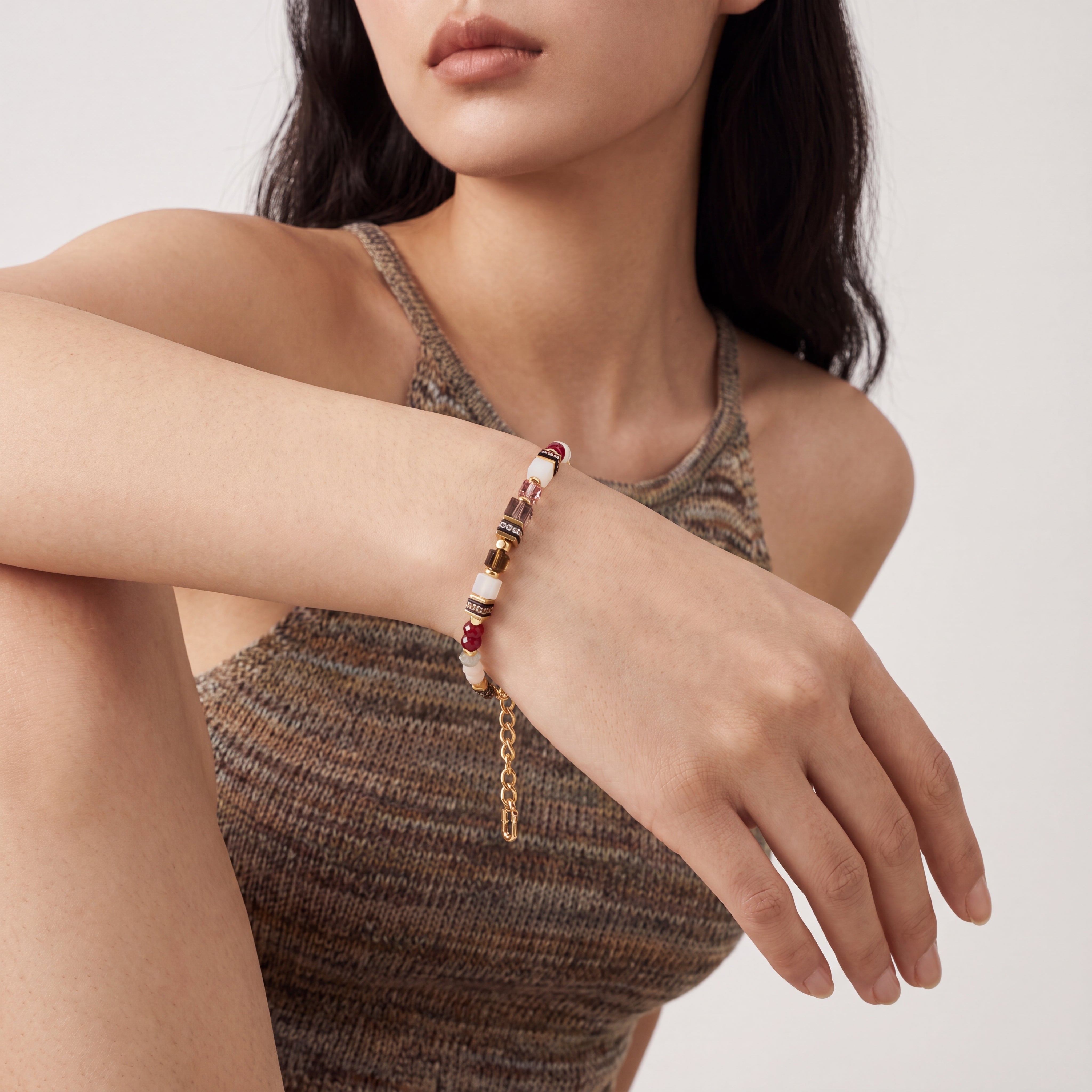 COEUR DE LION GeoCUBE® Precious Grace Armband Rose Smoke – am Model