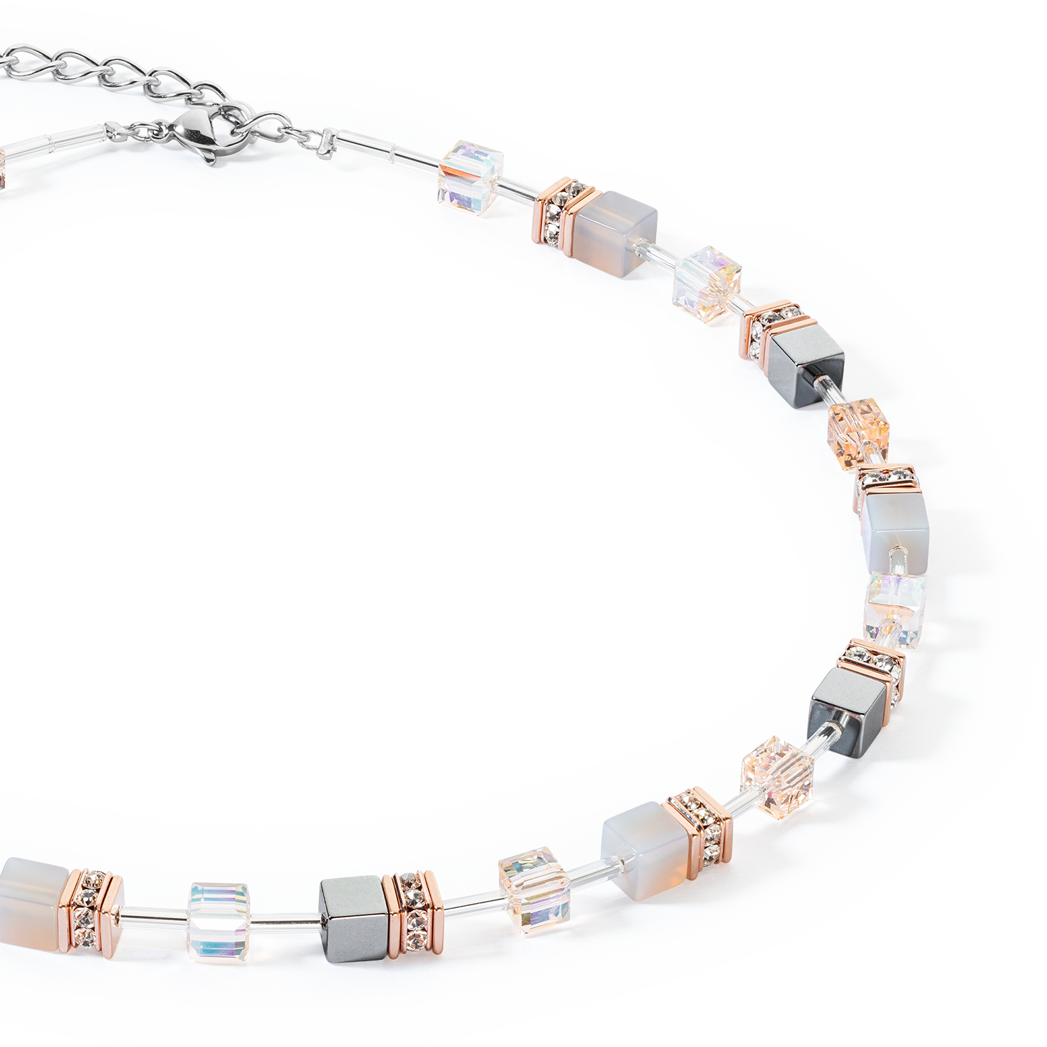 GeoCUBE® Iconic Precious Halskette roségold-peach von COEUR DE LION – Detailaufnahme