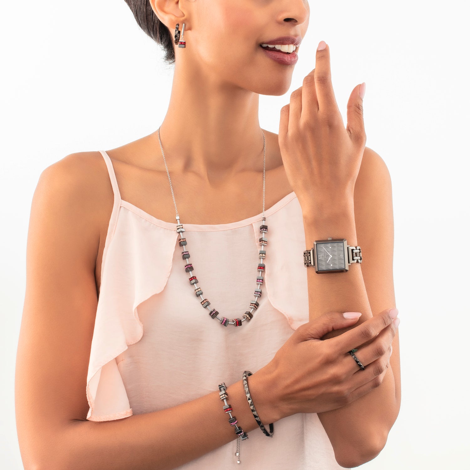 Uhr Iconic Cube Spikes Statement anthrazit