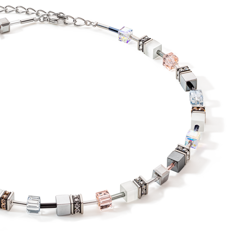 GeoCUBE® Iconic Monochrome Halskette peach