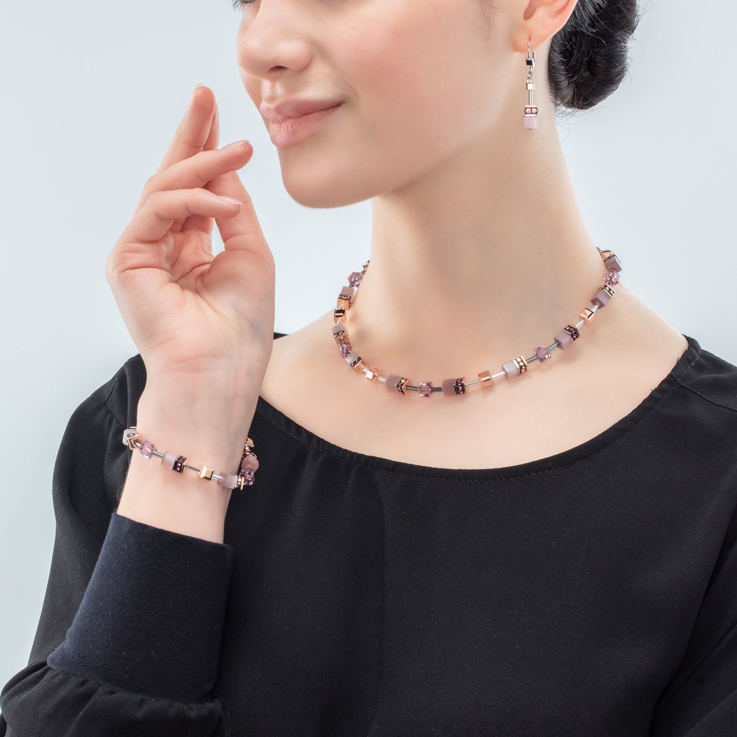 GeoCUBE® Iconic Monochrome Halskette flieder