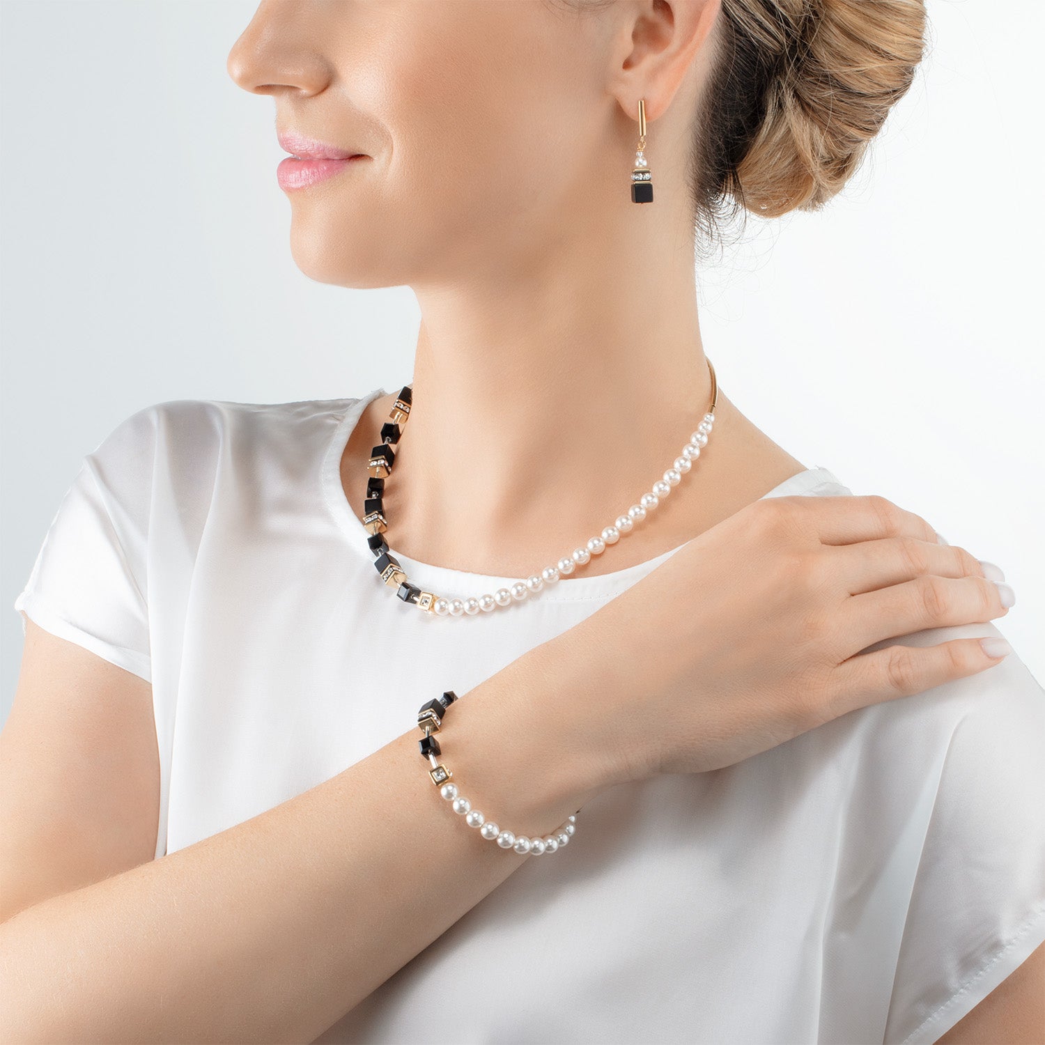GeoCUBE® Precious Fusion Pearls Halskette schwarz-gold