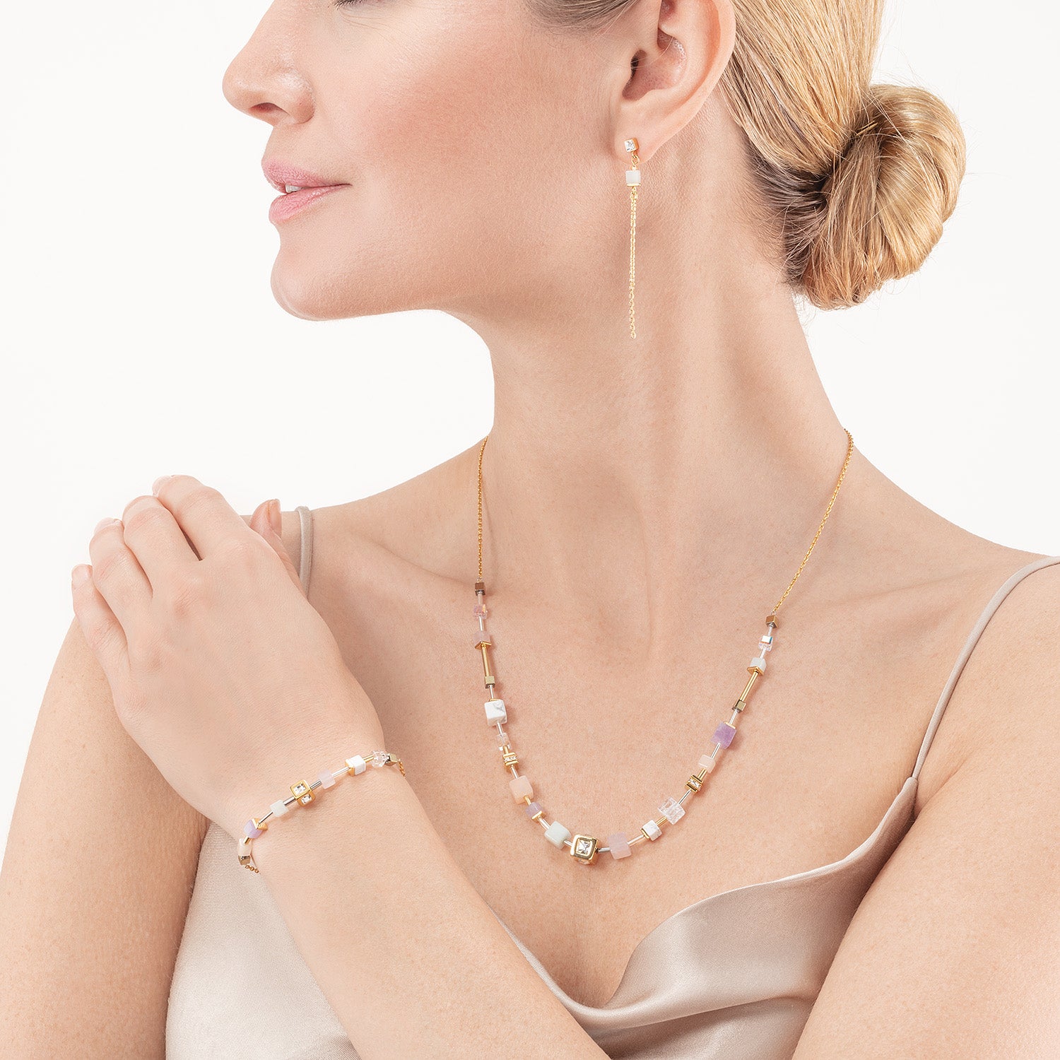 GeoCUBE® Precious & Slider Closure Armband gold multicolor pastell
