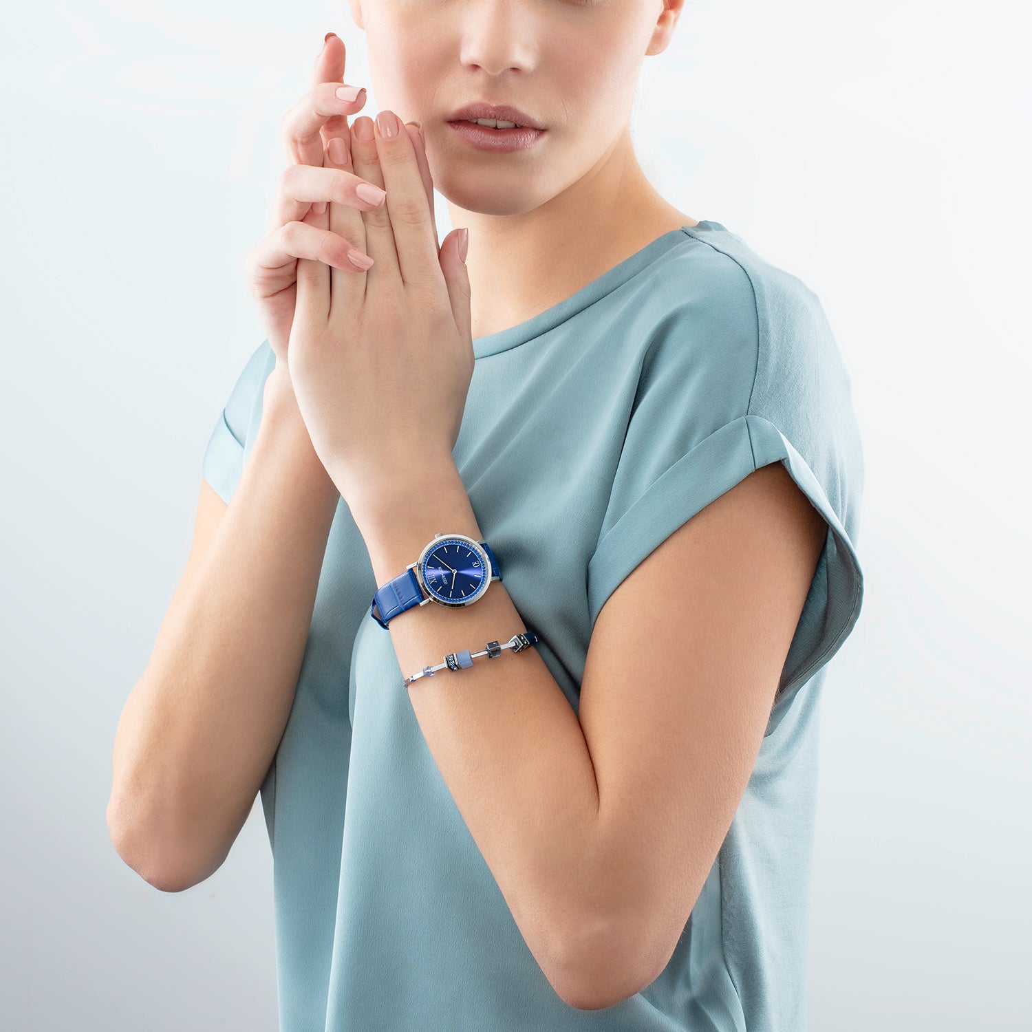 Geschenkset Uhr Rund Sparkling Sunray Royal Blue & GeoCUBE® Iconic Lite Armband Blau