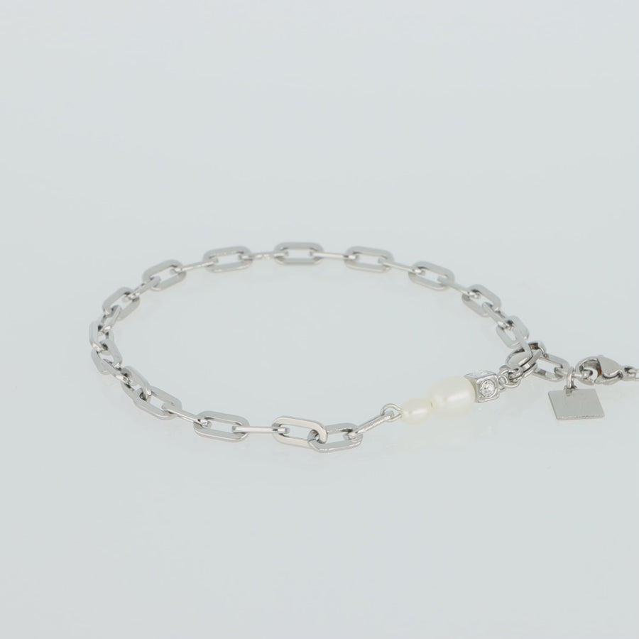 Armband Modern Chain & Süßwasserperlen Charms silber